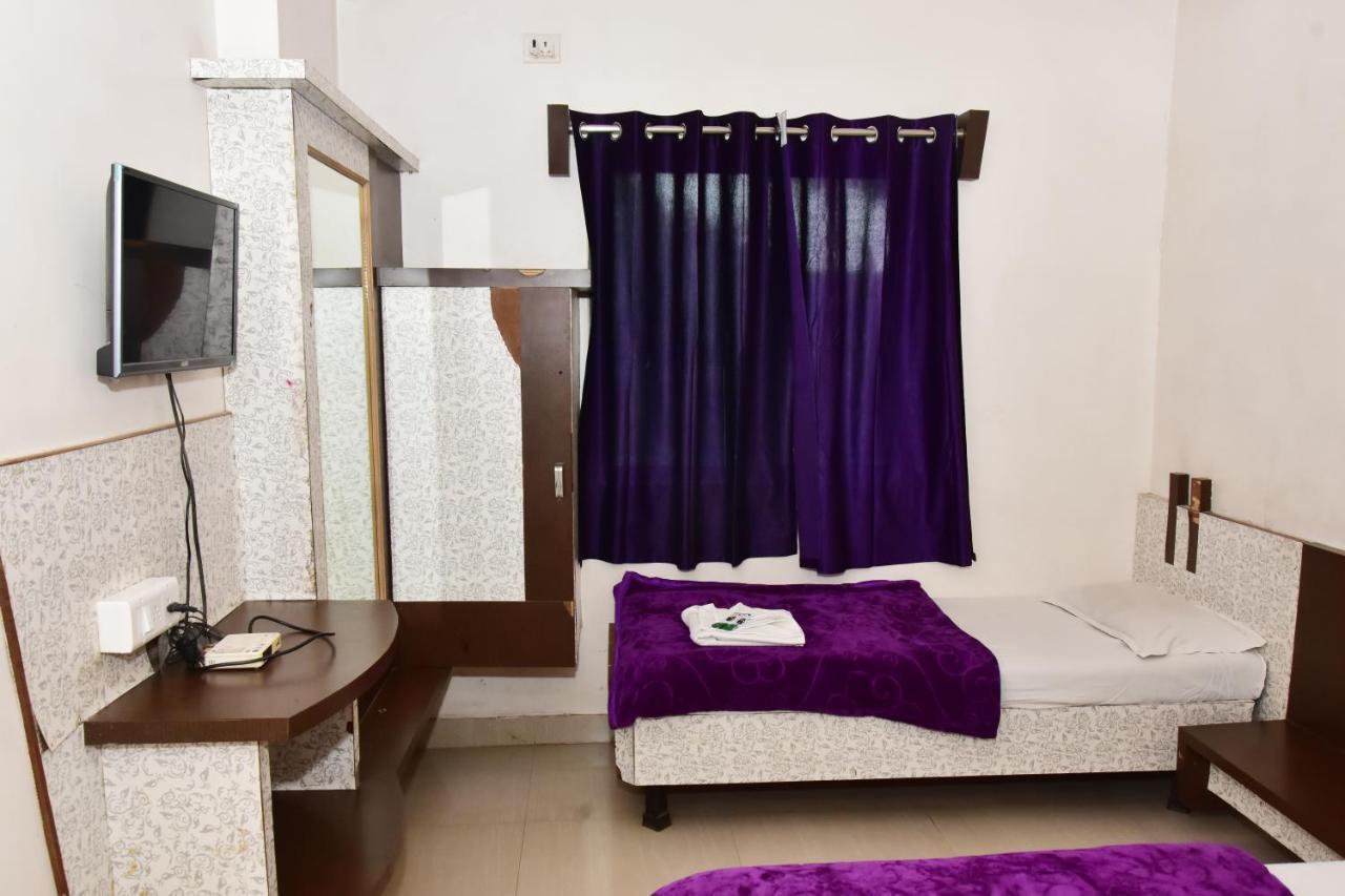Hotel Temple Sai Shirdi Exterior foto