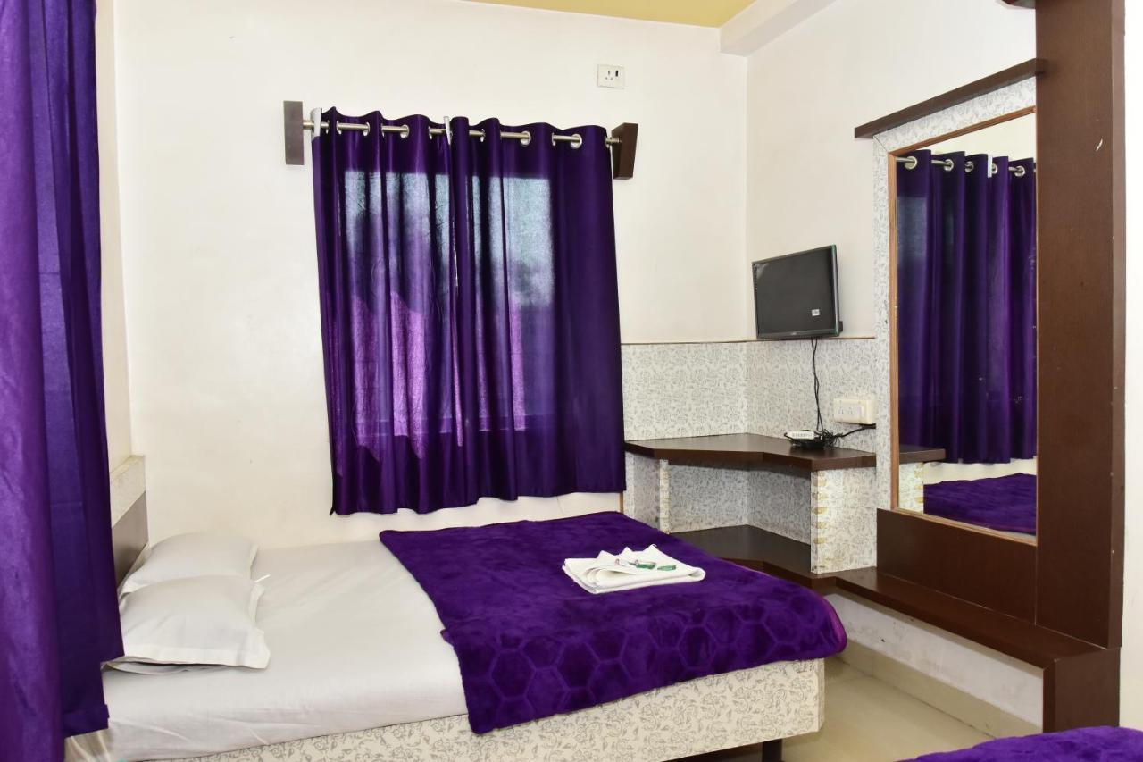 Hotel Temple Sai Shirdi Exterior foto