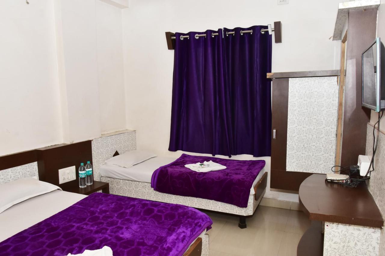 Hotel Temple Sai Shirdi Exterior foto