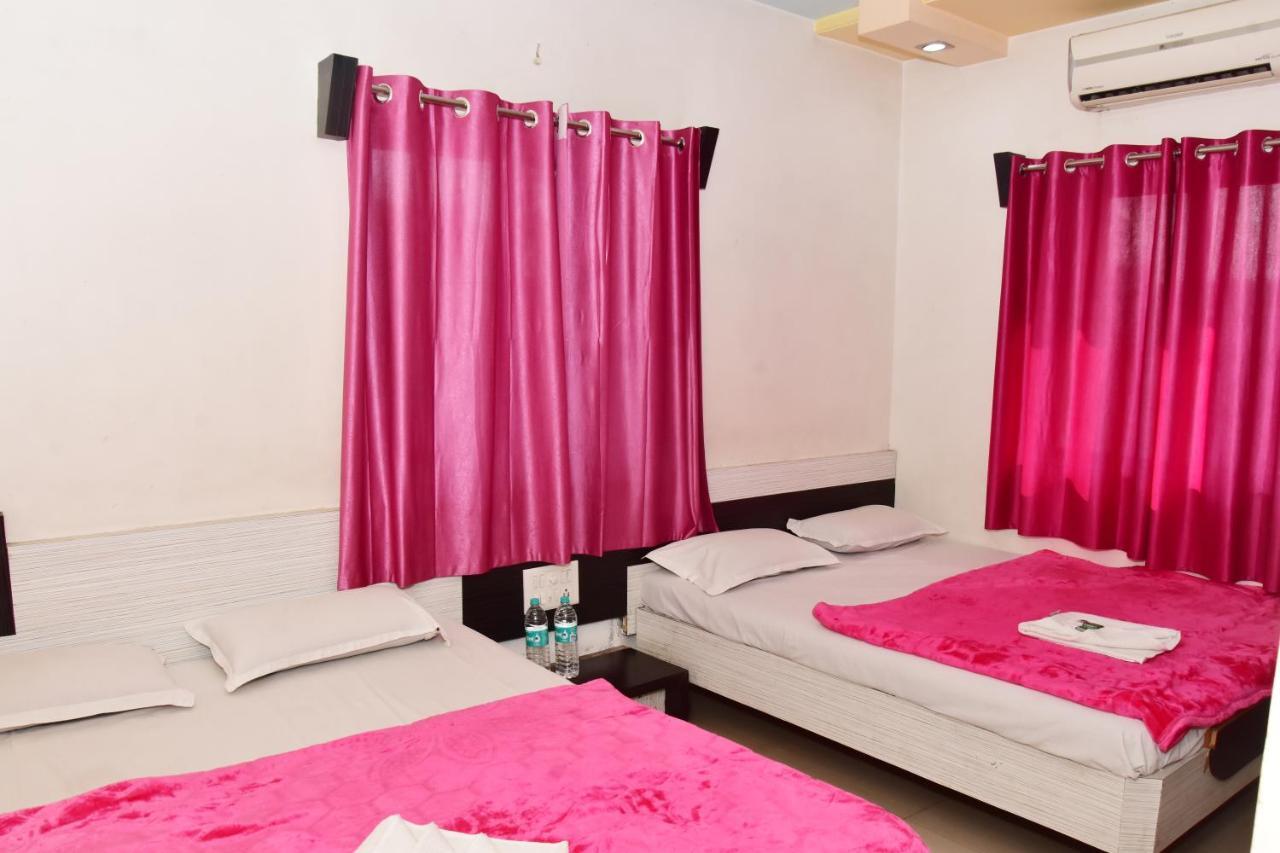 Hotel Temple Sai Shirdi Exterior foto